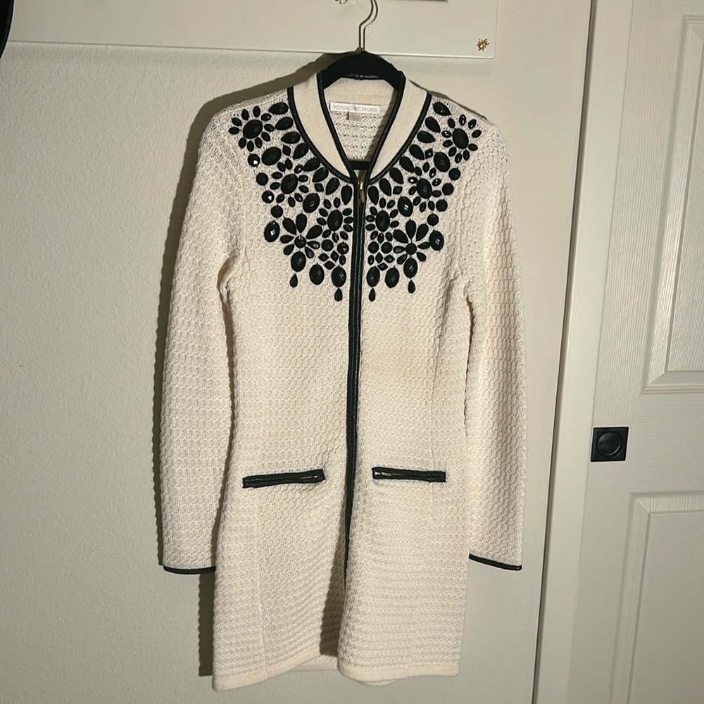Boston Proper Textured Sweater Coat Size X-Small Beaded Zip Front